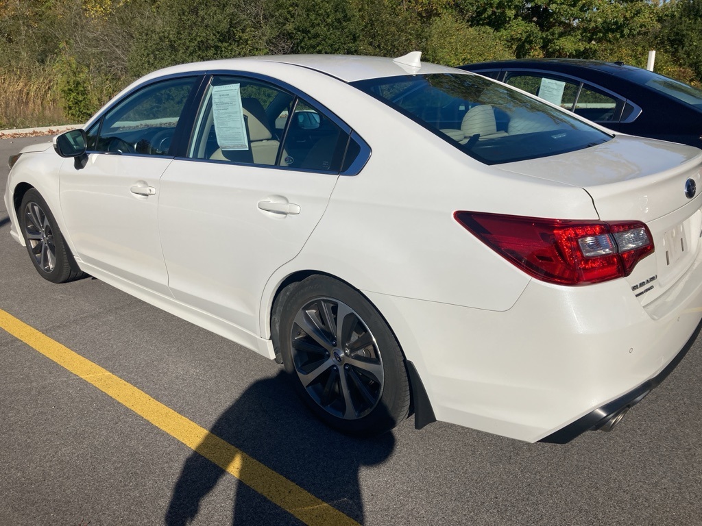 2019 Subaru Legacy 2.5i Limited photo 3