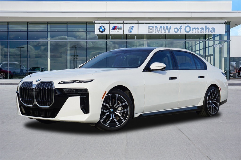 Pre-Owned 2024 BMW 7 Series 740i 4D Sedan in Omaha #X01497 | Land Rover ...