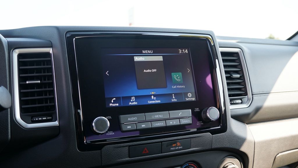 2023 Nissan Frontier SV photo 26