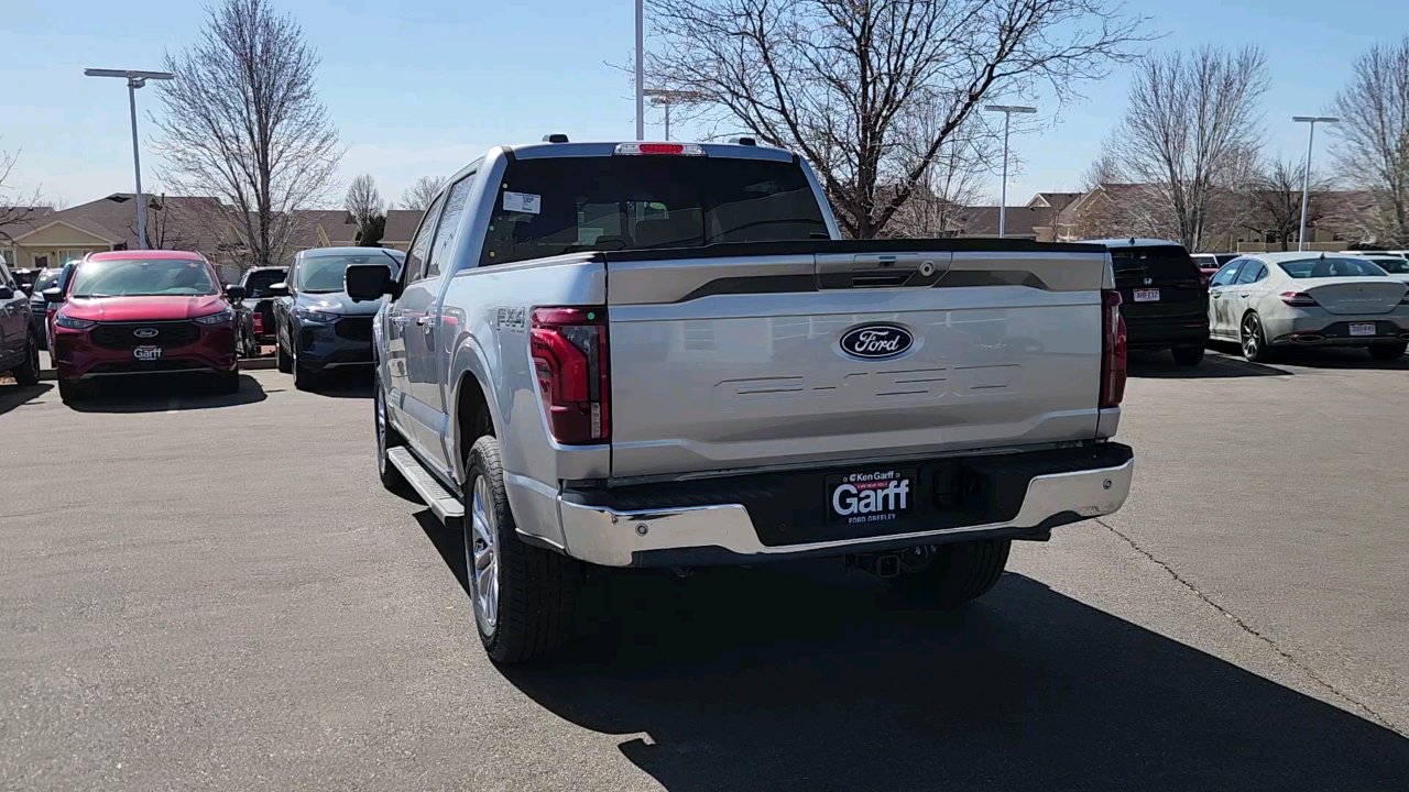 2025 Ford F-150 Lariat photo 8