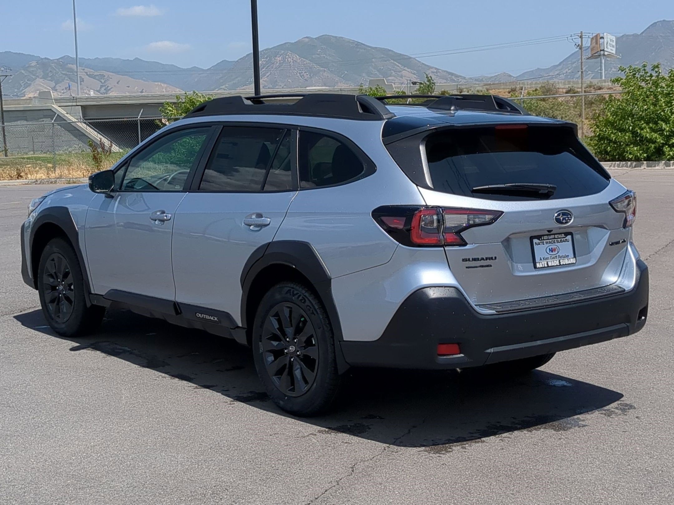 2025 Subaru Outback Onyx Edition photo 4