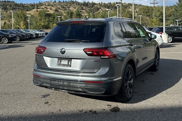 2024 Volkswagen Tiguan SE Wolfsburg Edition photo 2