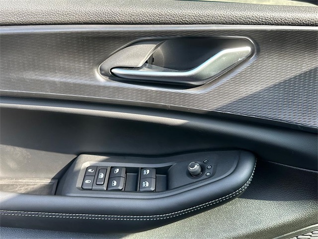 2025 Jeep Grand Cherokee Laredo X photo 11