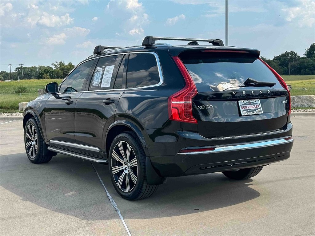 2023 Volvo XC90 Ultimate AWD photo 4