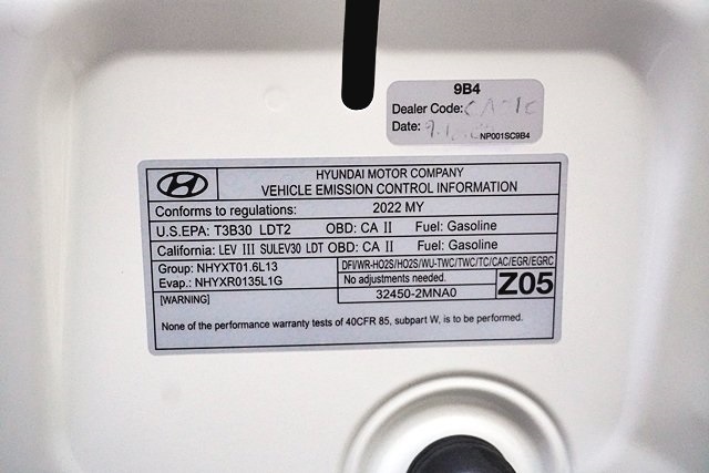 Used 2022 White Hyundai Limited image 38