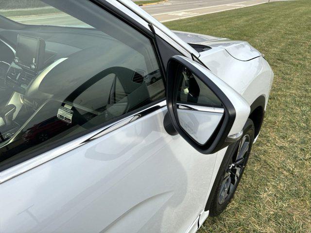 2024 Mitsubishi Eclipse Cross SEL photo 20