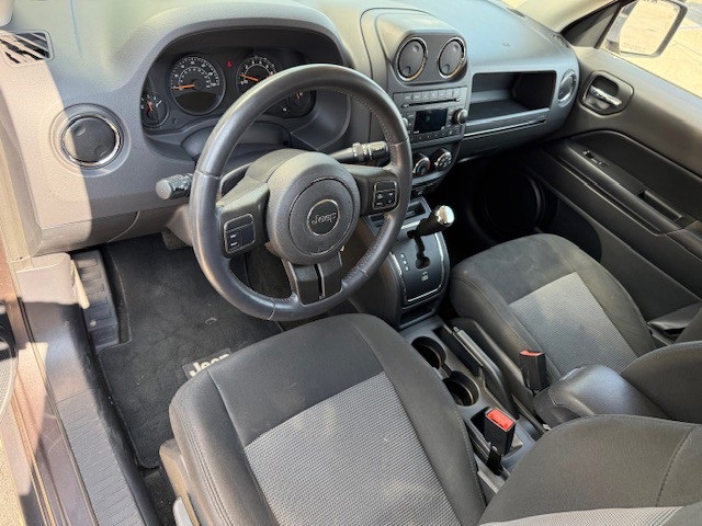 2015 Jeep Patriot Latitude photo 12