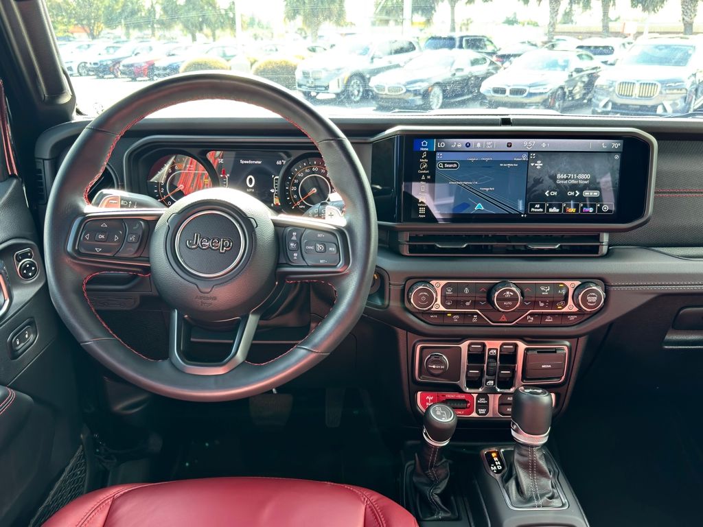 2024 Jeep Wrangler Rubicon 392 photo 4