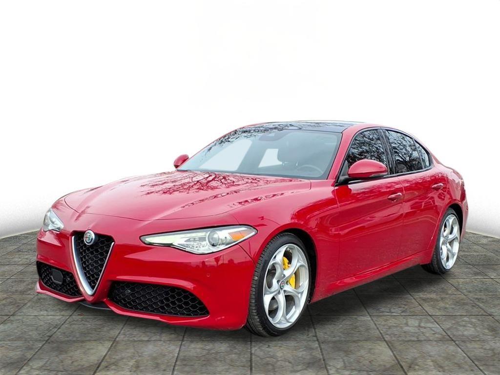 2021 Alfa Romeo Giulia Ti Sport's photo