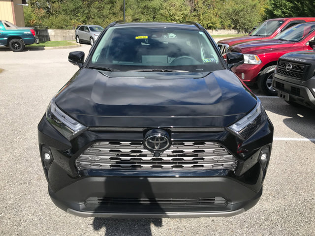 2025 Toyota RAV4 Limited photo 3