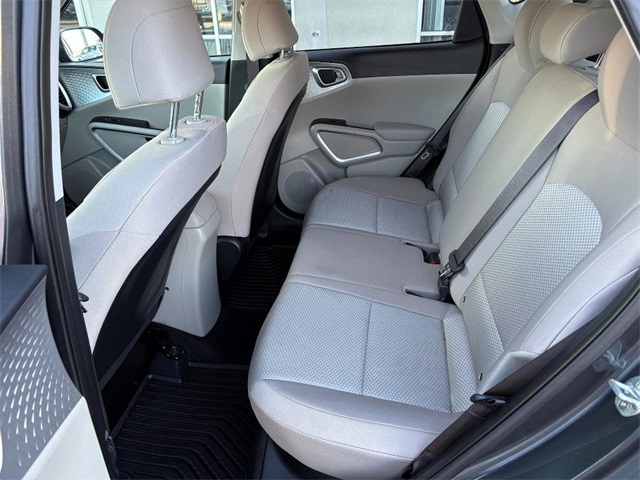 2022 Kia Soul LX photo 26