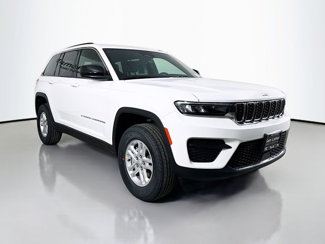 2025 Jeep Grand Cherokee Laredo's photo