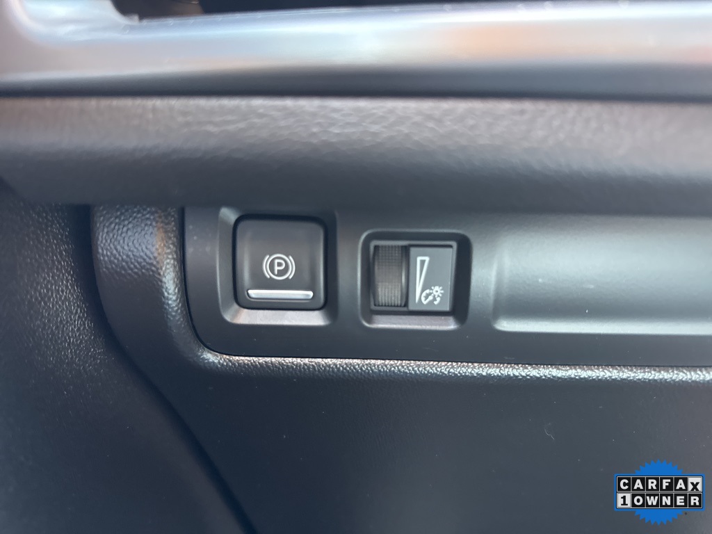 2024 Cadillac XT4 Premium Luxury photo 32