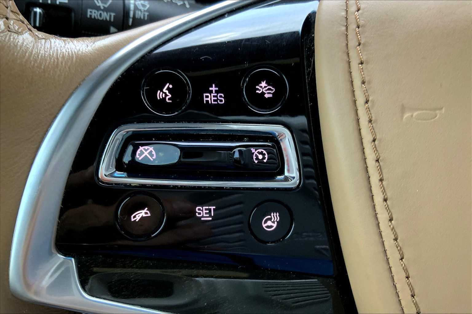 2019 Cadillac Escalade Platinum photo 20