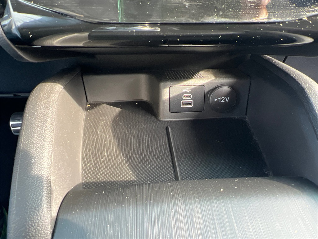 2024 Ford Escape ST-Line photo 23