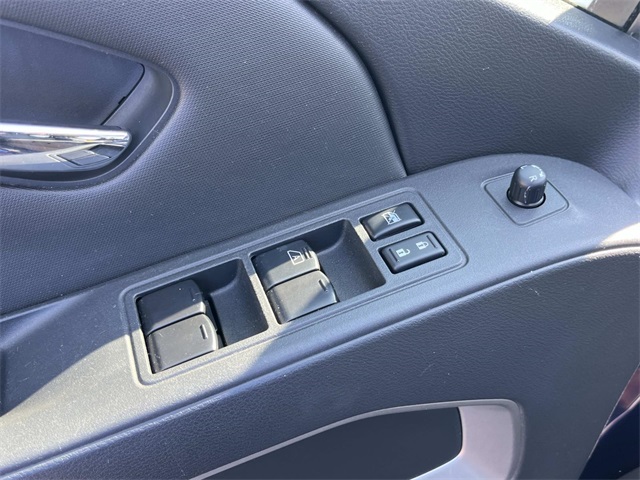 2023 Nissan Frontier SV photo 26