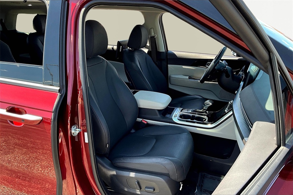 Image of Pre-Owned 2024 Kia Carnival SX Prestige