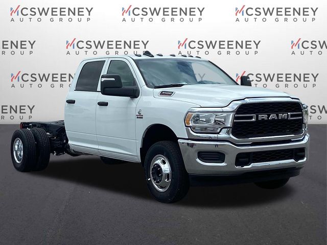2024 RAM Ram 3500 Chassis Cab Tradesman's photo