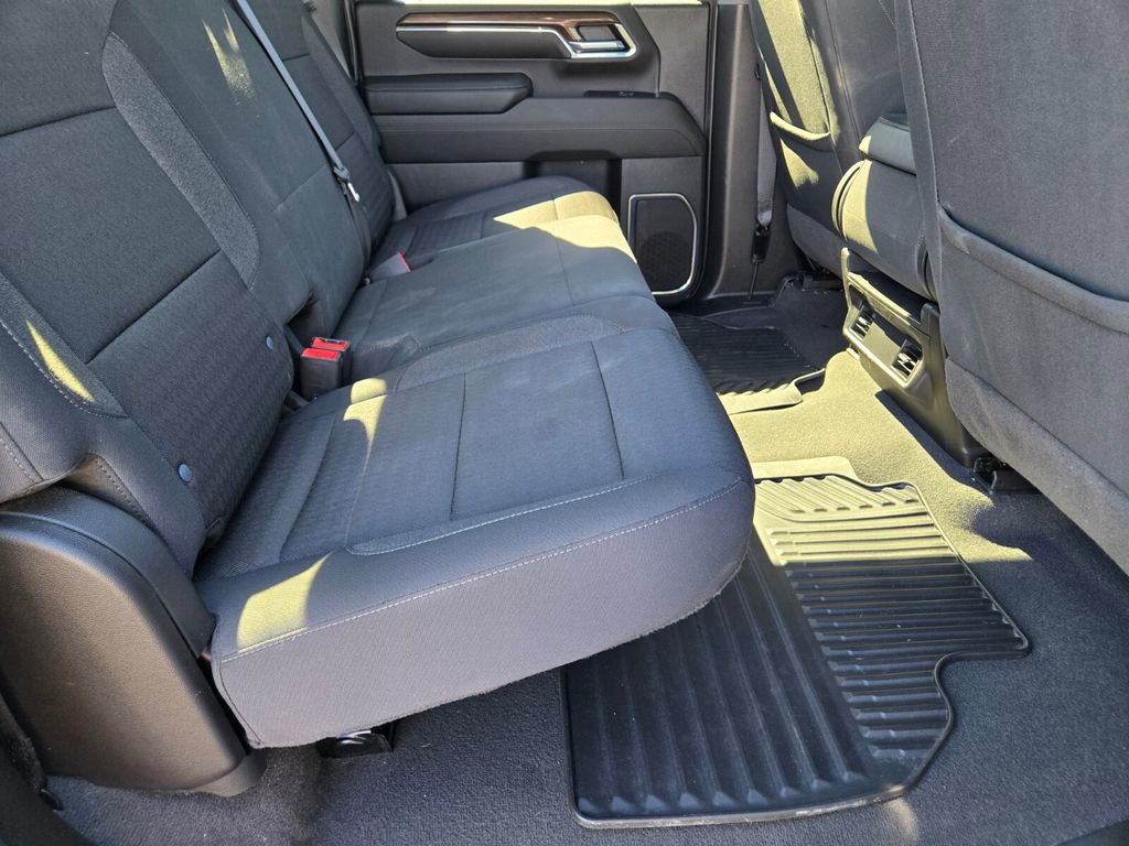 2024 Chevrolet Silverado 2500HD LT photo 4