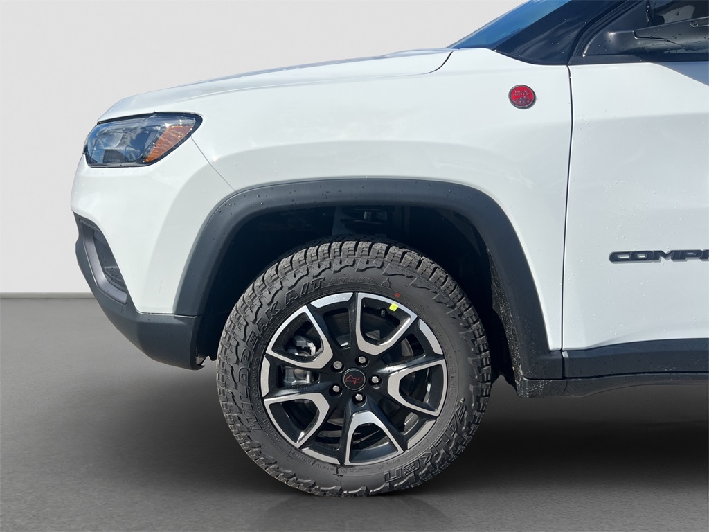 2026 Jeep Compass Trailhawk photo 19