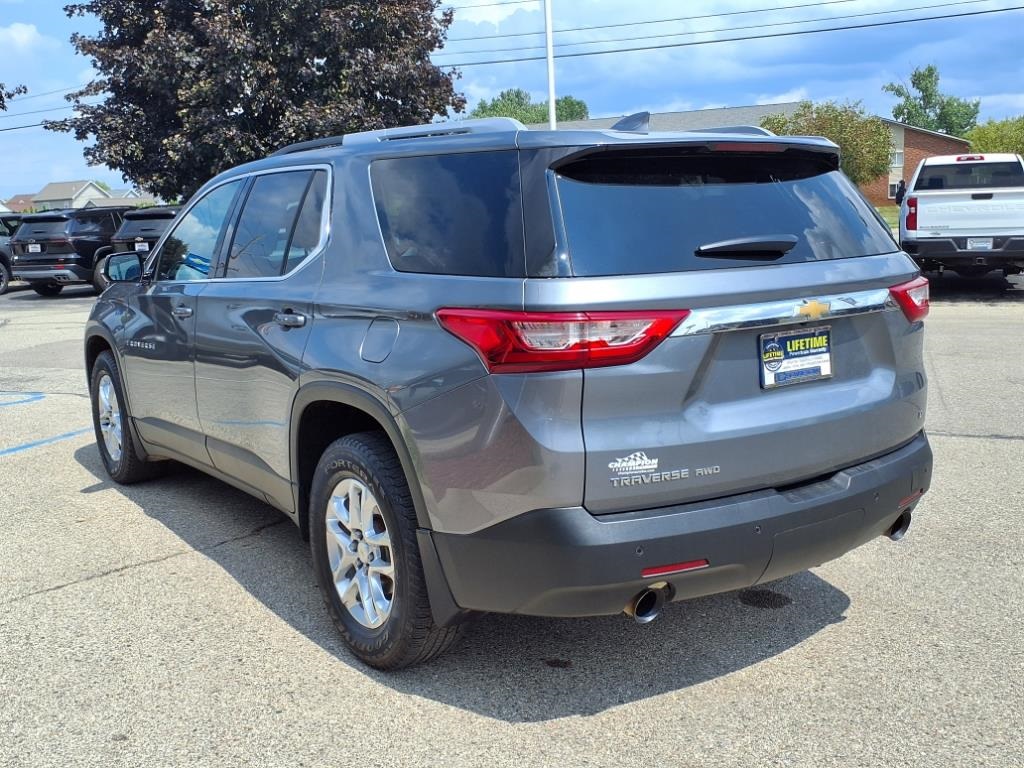 2018 Chevrolet Traverse Cloth photo 2
