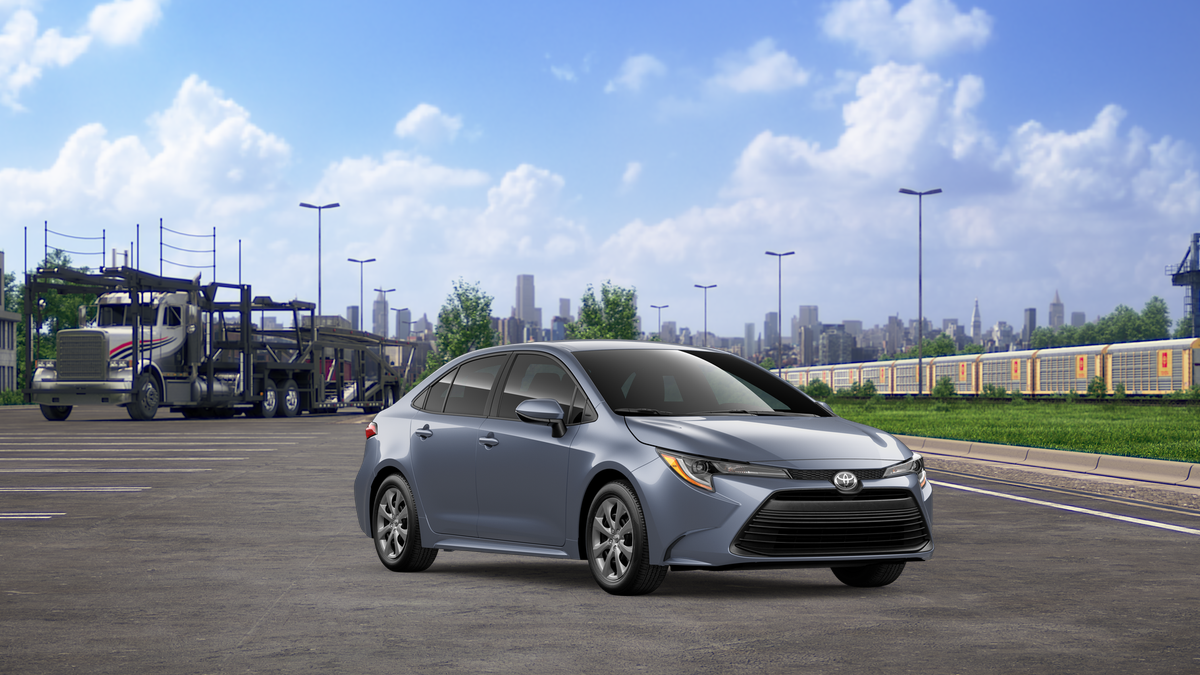 2026 Toyota Corolla LE photo 14