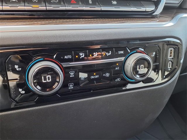 2025 Chevrolet Silverado 1500 LT photo 18