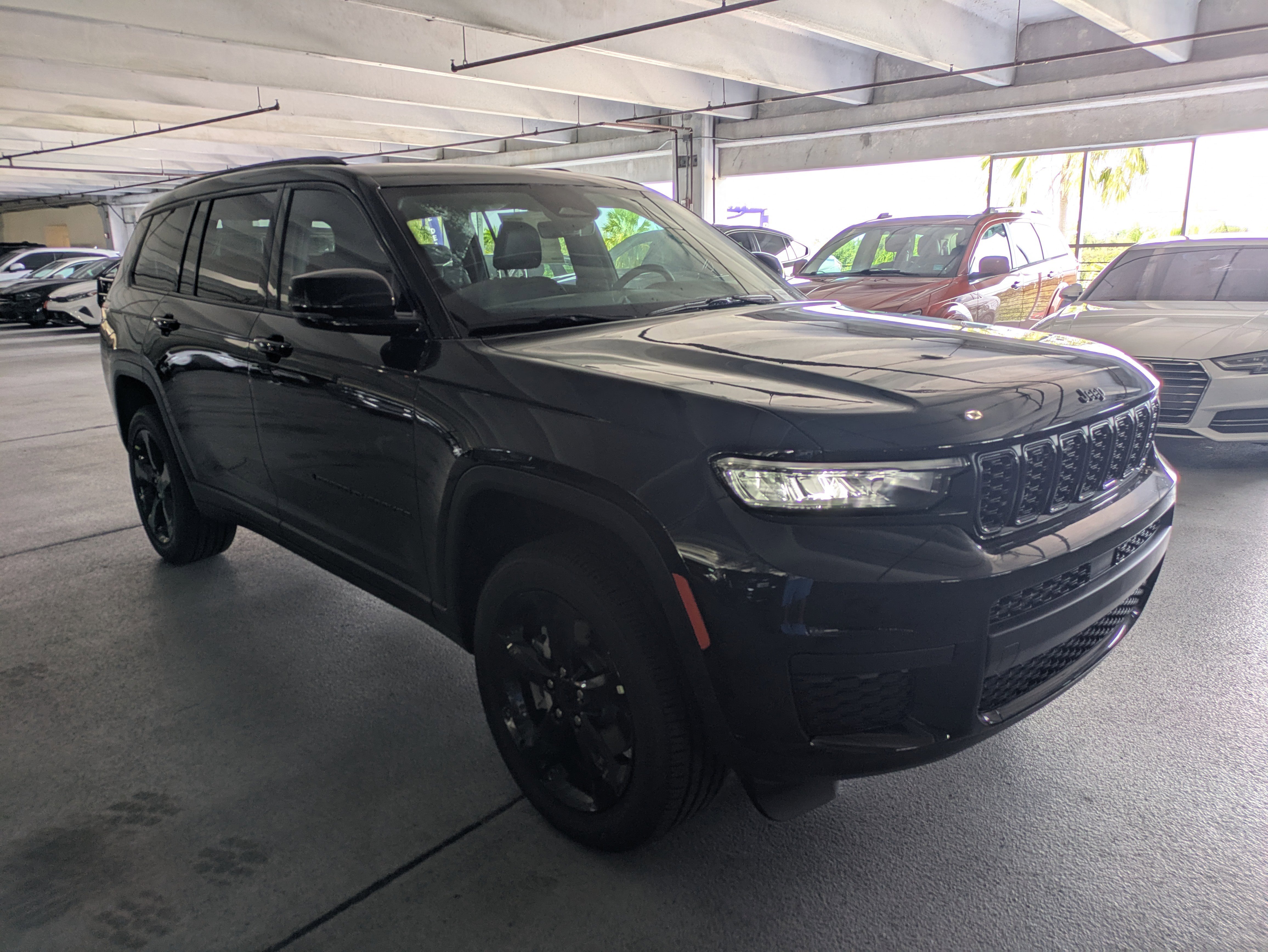 2025 Jeep Grand Cherokee L Altitude's photo