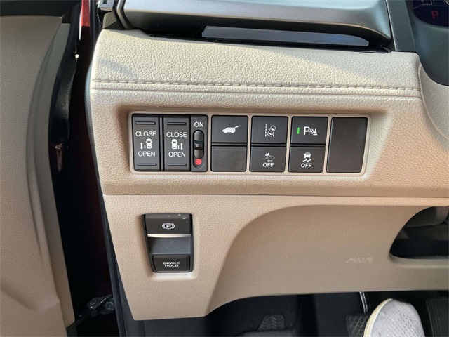 2020 Honda Odyssey Elite photo 11