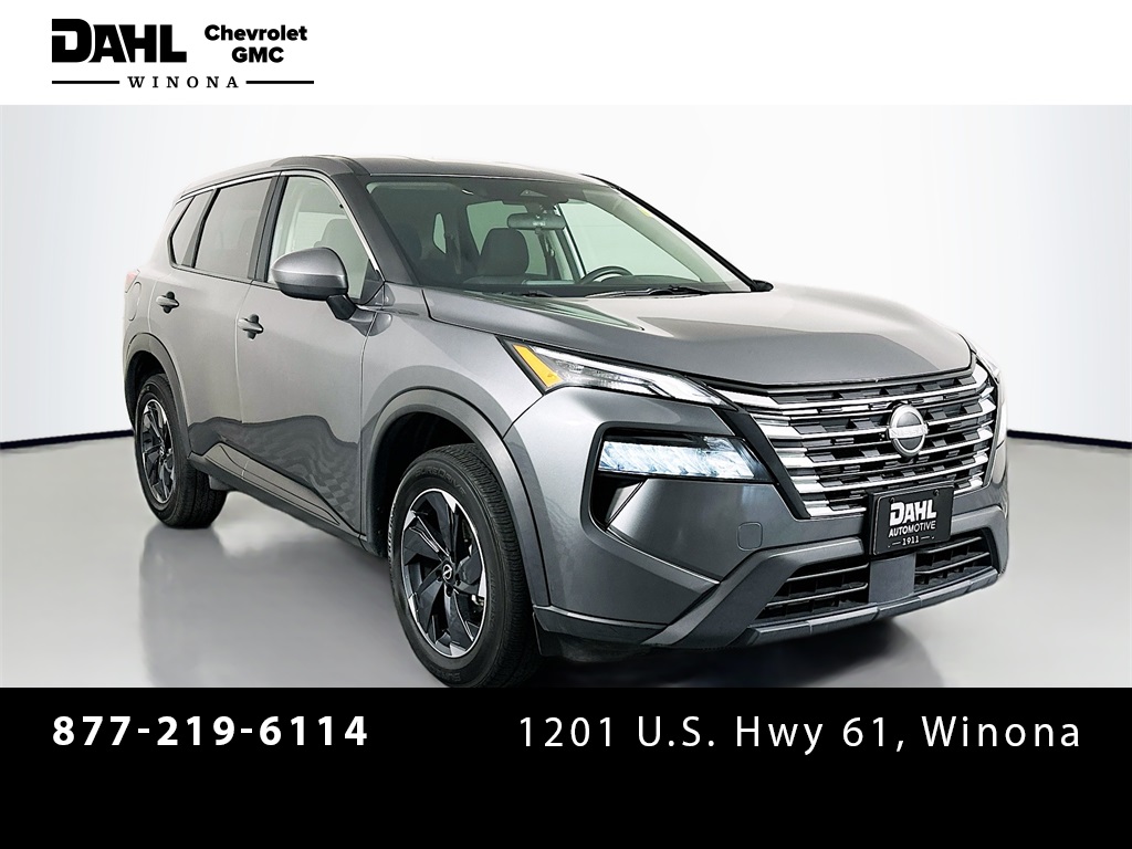 2024 Nissan Rogue SV's photo