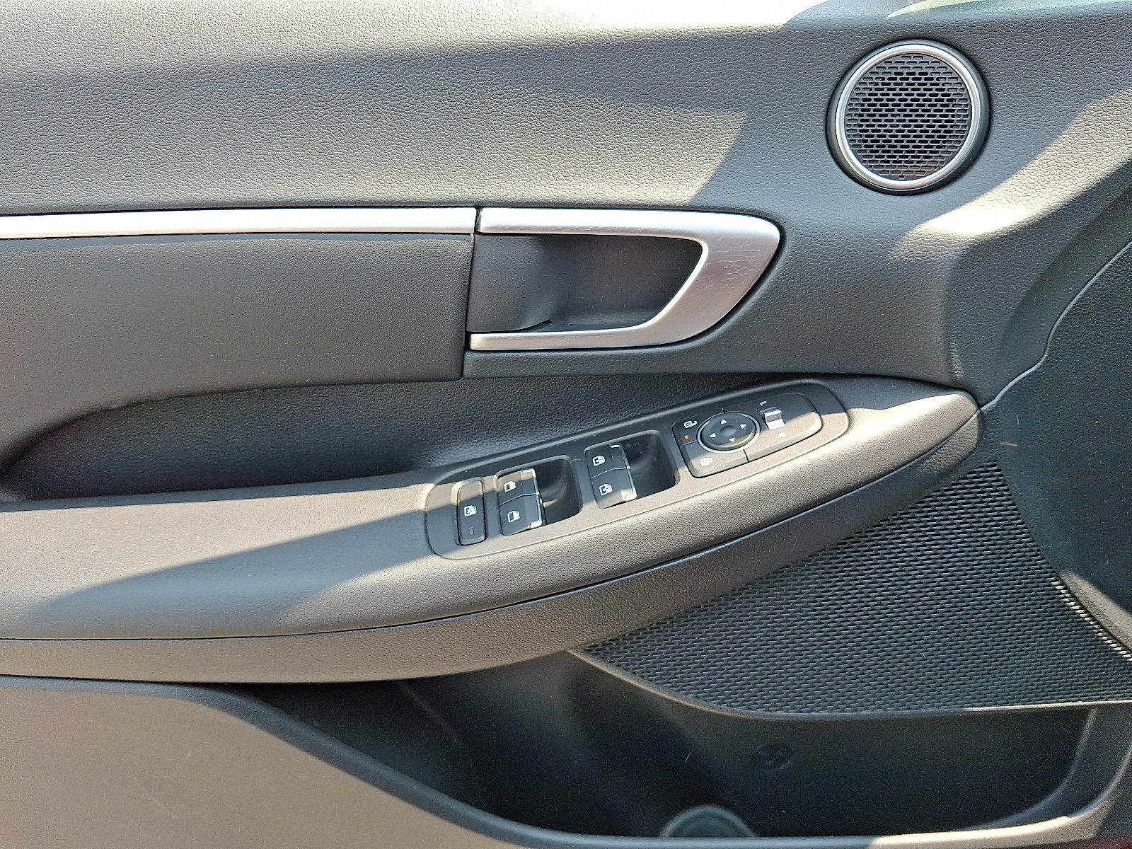 2024 Hyundai Sonata SEL photo 11