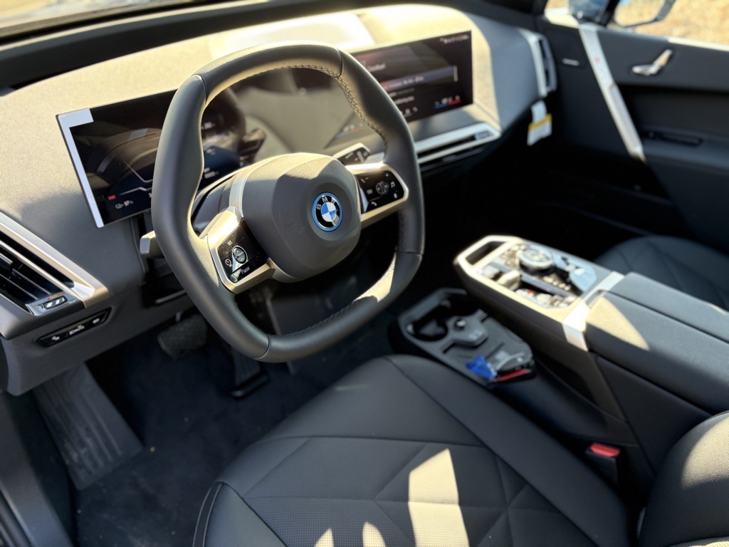 2025 Bmw iX photo 13