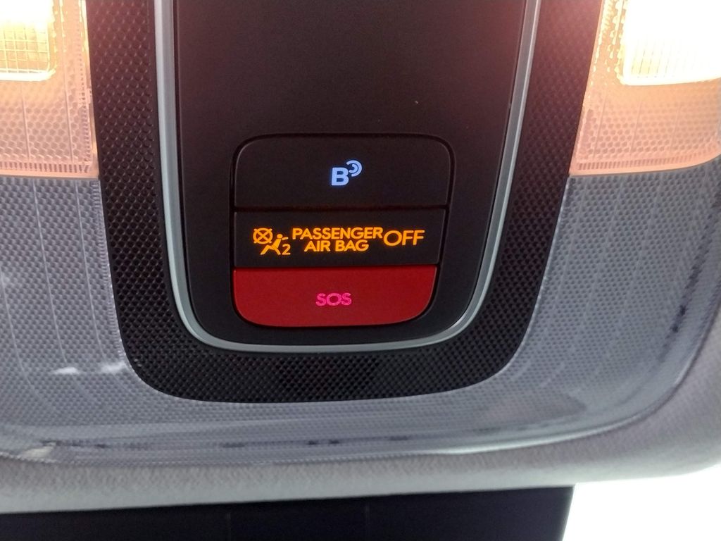 2024 Hyundai Kona SEL photo 27