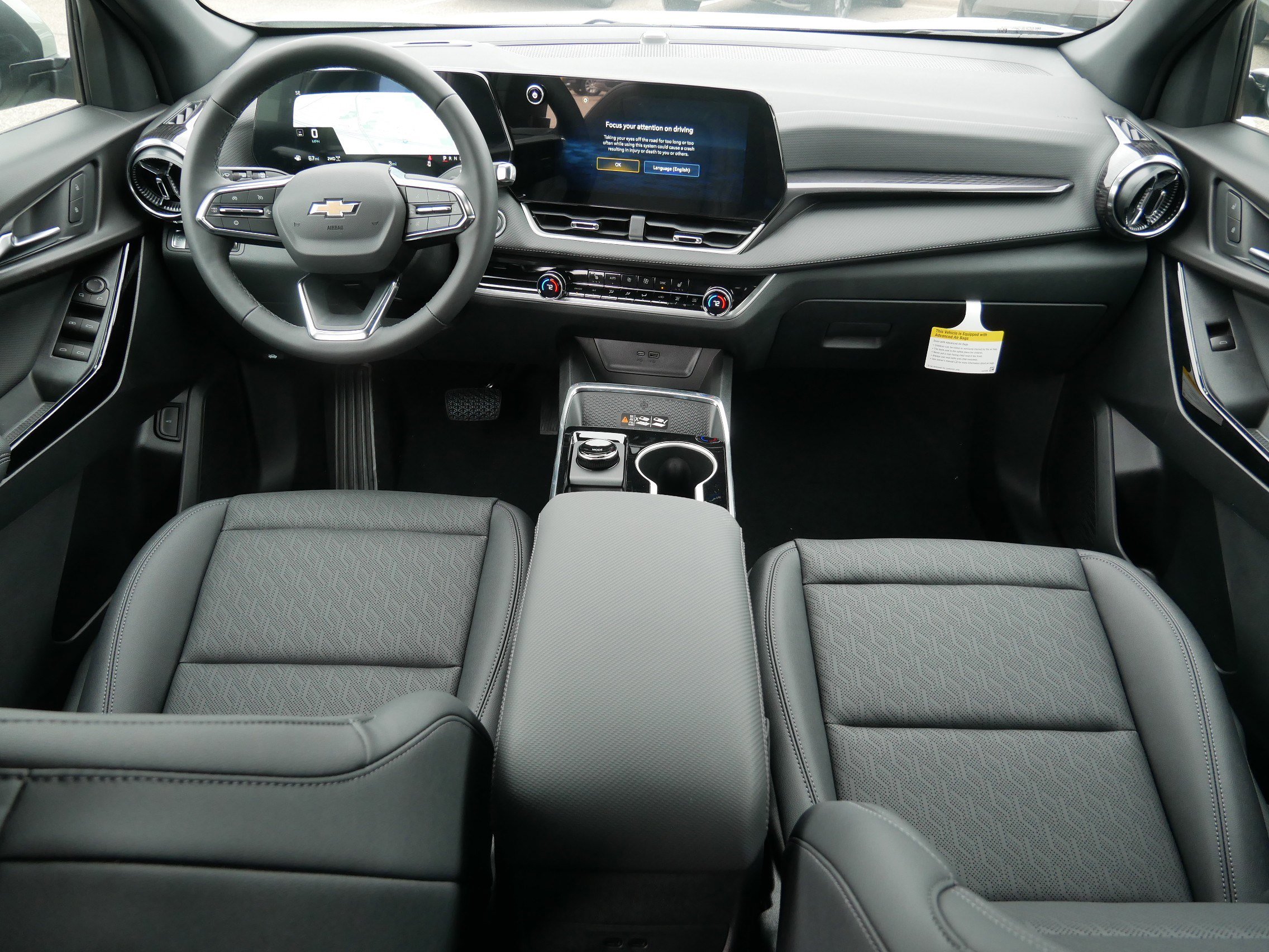2026 Chevrolet Equinox LT photo 4