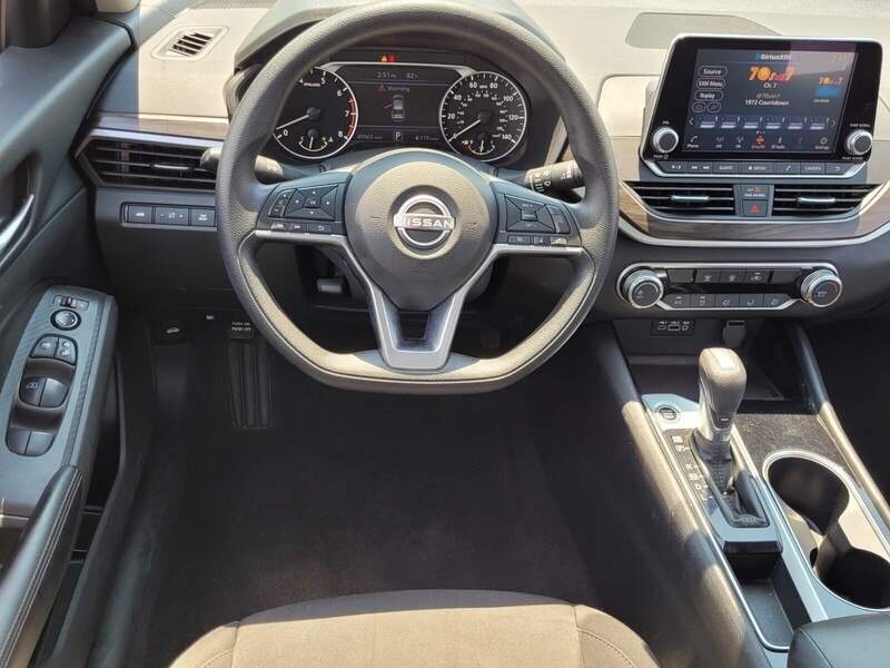 2024 Nissan Altima 2.5 SV photo 11