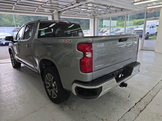 2023 Chevrolet Silverado 1500 LT photo 2