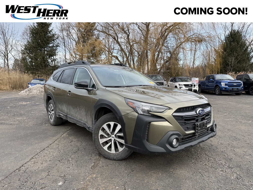 2025 Subaru Outback Premium's photo