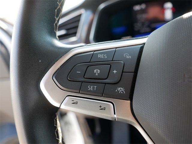 2022 Volkswagen Tiguan SE photo 24