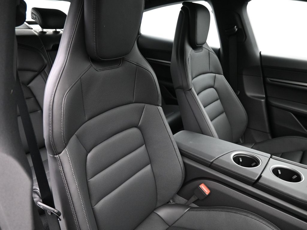 2026 Porsche Taycan Base 4 photo 17