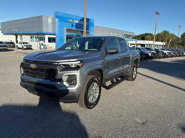 2026 Chevrolet Colorado LT photo 3