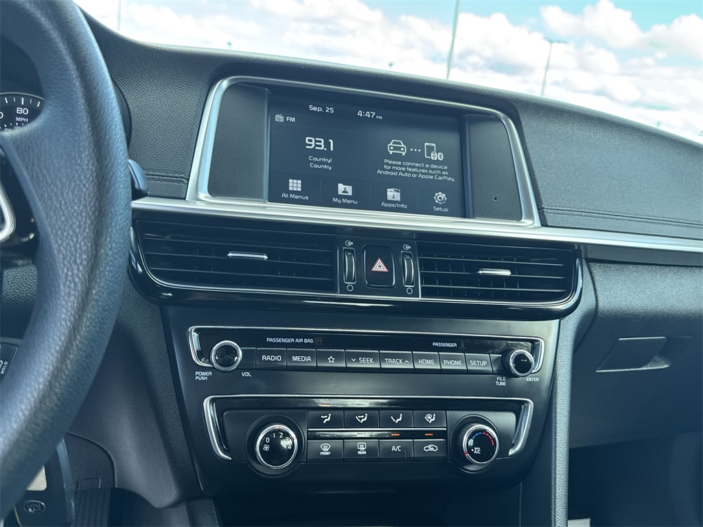 2019 Kia Optima LX photo 22