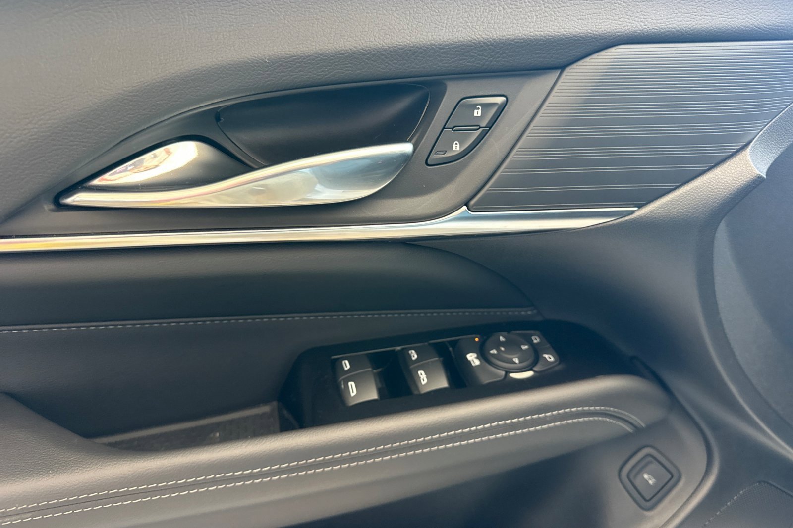 2024 Cadillac CT4 Luxury photo 11