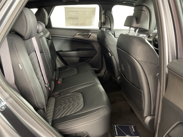 2026 Kia Sportage EX X-Line photo 33