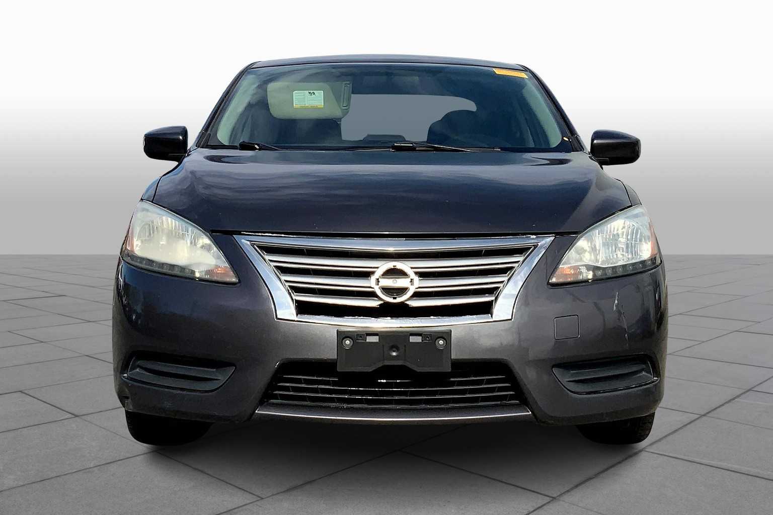 2015 Nissan Sentra SV photo 3