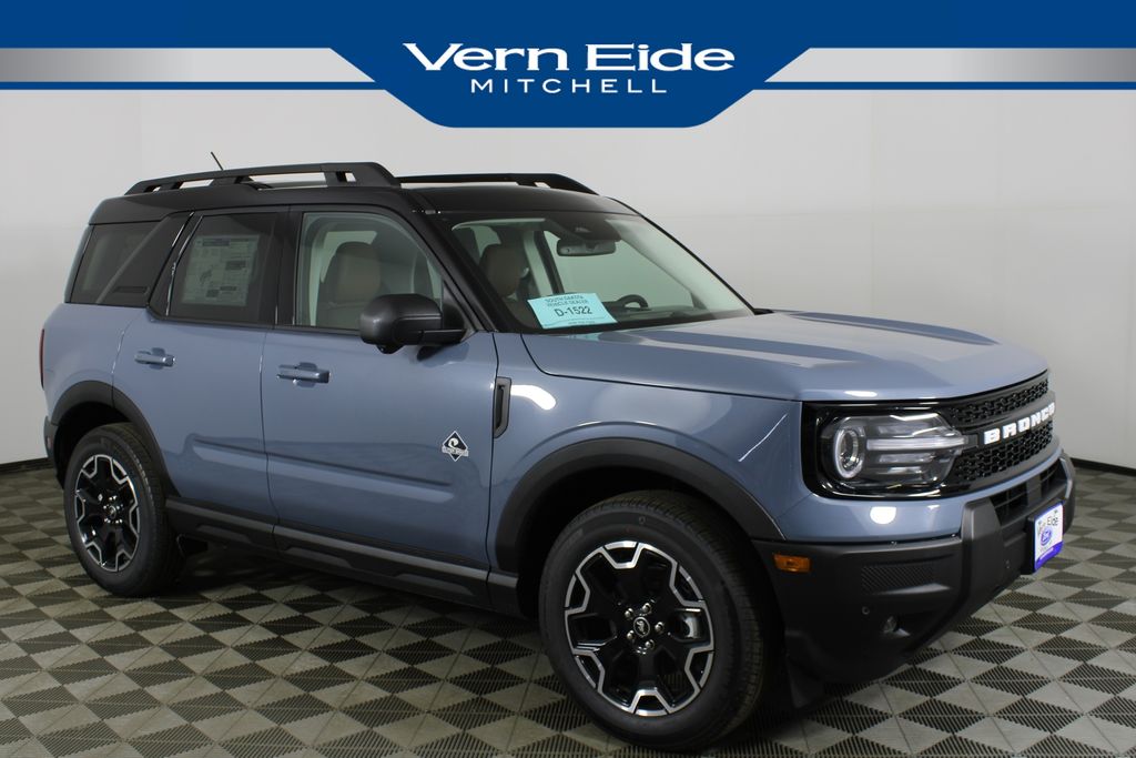 2025 Ford Bronco Sport Outer Banks's photo