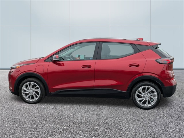 Used 2023 Chevrolet Bolt EUV LT with VIN 1G1FY6S06P4200296 for sale in Downey, CA
