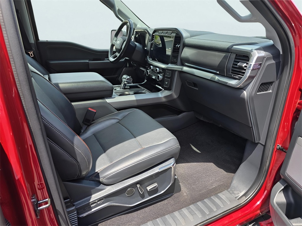 2021 Ford F-150 Lariat photo 21