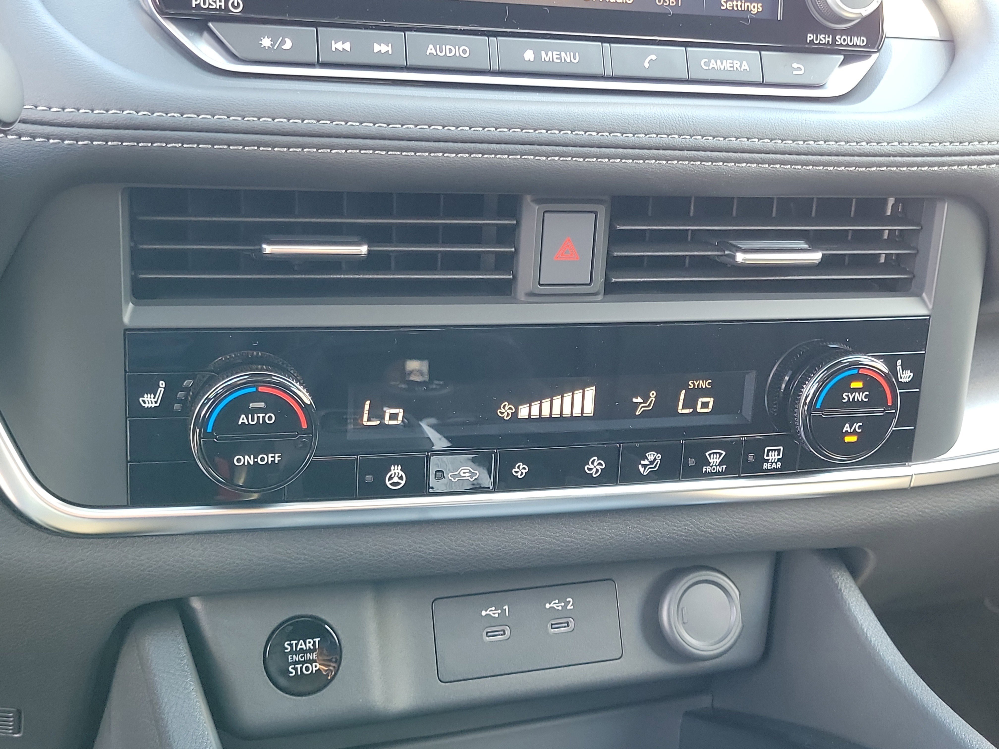 2026 Nissan Rogue SV photo 4