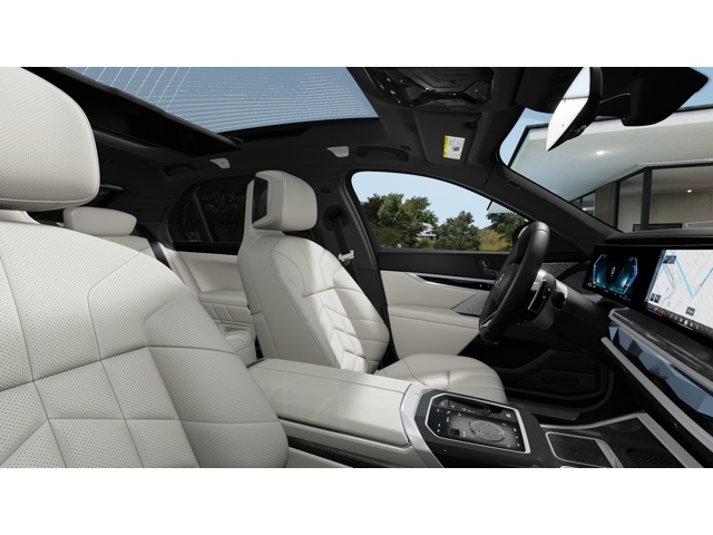 2026 Bmw 750e photo 8