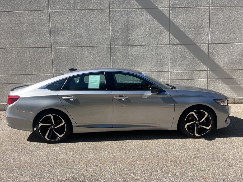 2022 Honda Accord Sport SE photo 3